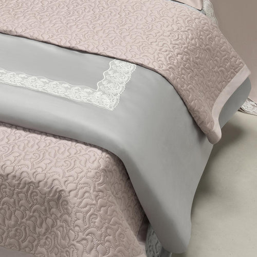 Violetta duvet cover, pillowcases and flat bottom sheet