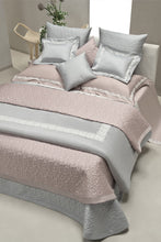 Load image into Gallery viewer, Violetta sheet set 4 pieces and 3 pieces